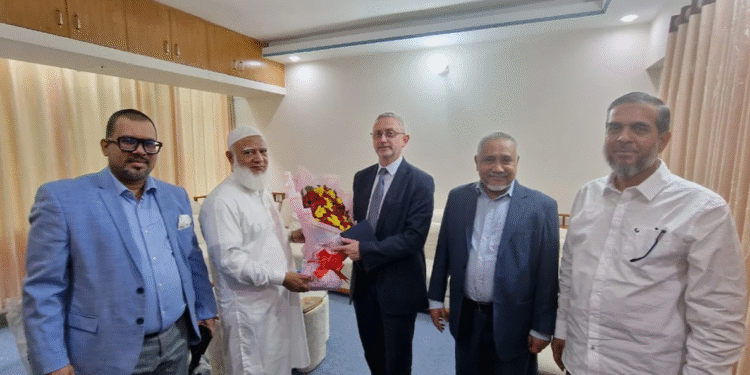 জামায়াত আমিরের সঙ্গে ইউরোপীয় ইউনিয়ন রাষ্ট্রদূতের বৈঠক
