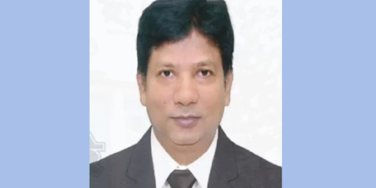 চট্টগ্রাম কাস্টমস হাউস কমিশনার জাকির হোসেন সাময়িক বরখাস্ত