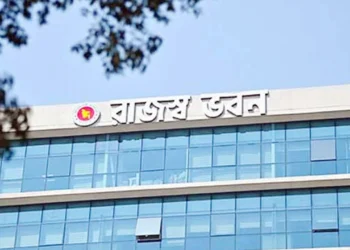 ভারতের উজানের পাহাড়ি ঢলে বাড়ছে তিস্তার পানি, বন্যার শঙ্কা