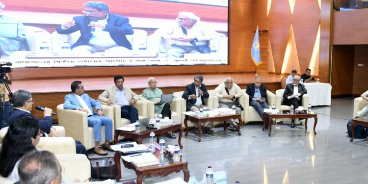সংস্কার প্রস্তাব বাস্তবায়ন প্রক্রিয়া নিয়ে আলোচনা করবে কমিশন