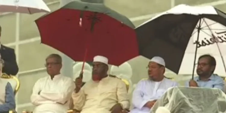 জামায়াত সেক্রেটারীর ছাতার নিচে বিএনপি মহাসচিব