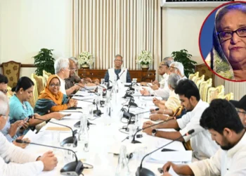 হাসিনার আর্শিবাদপুষ্ট কর্মকর্তাদের ‘প্রটেকশন’ দিচ্ছেন সরকারের ৪ উপদেষ্টা