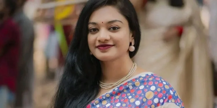 জাবিতে ছাত্রলীগ নেত্রী হলেন ছাত্রদলের হল সভাপতি