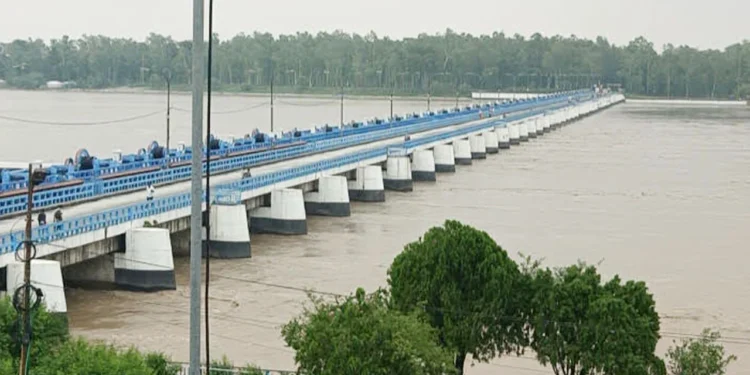 ভারত থেকে হু হু করে পানি ঢুকছে বাংলাদেশে, প্লাবিত হতে পারে ৫ জেলা