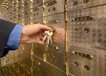 কালো টাকার নিরাপদ আশ্রয়স্থল এখন ব্যাংক লকার