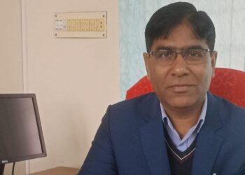 আবেদনের যোগ্যতা না থাকা সত্বেও বেরোবির শিক্ষক এক যুগ ধরে