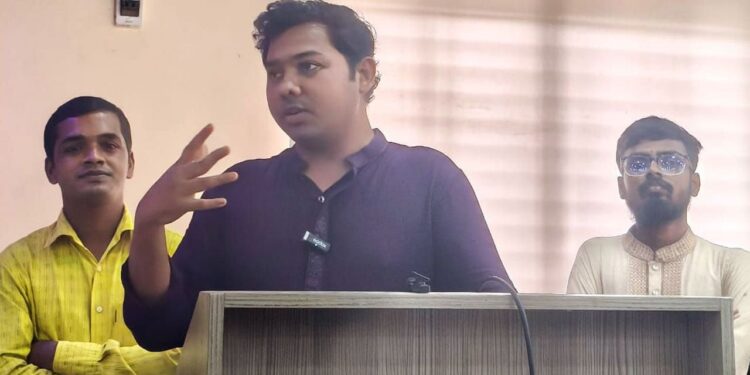 ওয়ান ইলেভেনে মেরুদণ্ড ভেঙে দেয়া হয়েছিল তারেক রহমানের : তুষার