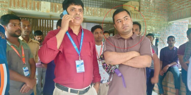 রবীন্দ্রনাথ হল থেকে ছাত্রদলের কেন্দ্রীয় নেতা গ্রেপ্তার