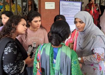 জাকসু নির্বাচন: দুই হলে অনিয়মের কারণে ভোটগ্রহণ বন্ধ