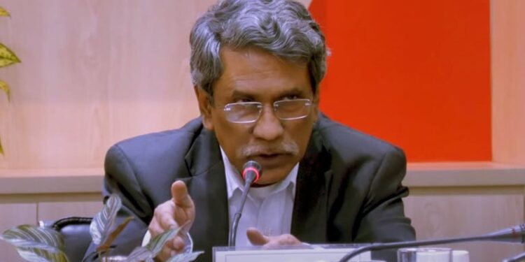 ফেব্রুয়ারিতে নির্বাচন না হলে জাতীয় নিরাপত্তা হুমকির মুখে পড়বে: আলী রীয়াজ