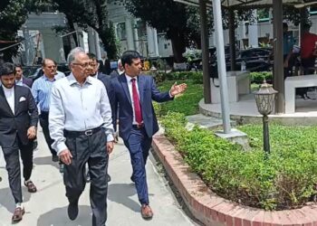 ট্রাইব্যুনালে হাসিনার বিরুদ্ধে সাক্ষ্য দিতে  হাজির মাহমুদুর রহমান