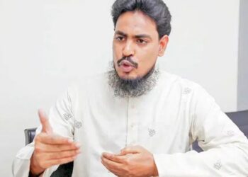 সংবিধান লিখতে হবে নতুন করে : আখতার