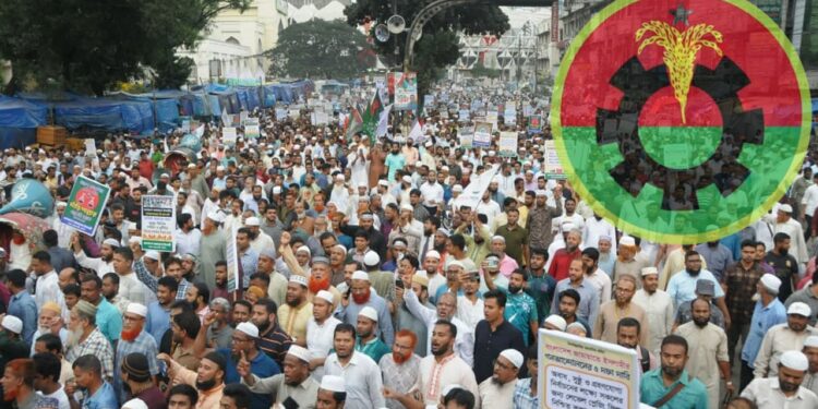 হঠাৎ আন্দোলনে ৭ দল, বিএনপির পদক্ষেপ  কী?
