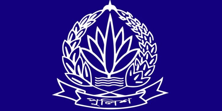 দেশবিরোধী ষড়যন্ত্র পুলিশ কর্তার চেয়ারে বসে