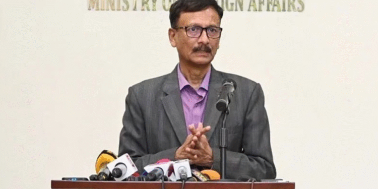 তিন দেশের রাষ্ট্রদূতের সাবের চৌধুরীর বাসায় বৈঠক,পররাষ্ট্র উপদেষ্টা যা বললেন