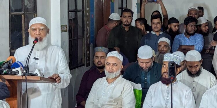 বাংলাদেশে বিদেশীরা বিনিয়োগ করার সাহস পায় না একমাত্র দুষ্টু রাজনীতির কারণে