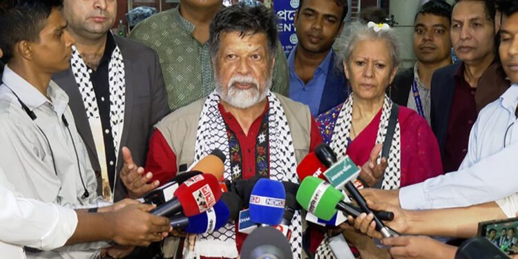 ইসরাইলি সেনারা বাংলাদেশি পাসপোর্ট দেখেই আরো ক্ষিপ্ত হয়ে ওঠে