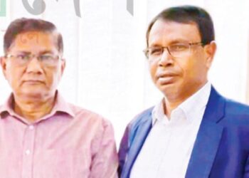 ঝিনাইদহ বিএনপি নেতা আছাদুজ্জামানের সঙ্গে ব্যবসায় জড়িত থাকার কারণে ফেঁসে যাচ্ছেন