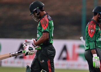 ক্রমেই অন্ধকারে বাংলাদেশ ওয়ানডে ক্রিকেটে