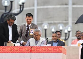 নবযাত্রার সূচনা হলো জুলাই সনদ স্বাক্ষরের মাধ্যমে : প্রধান উপদেষ্টা