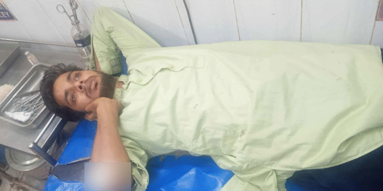 ফেনীতে জামায়াতের উঠান বৈঠকে বিএনপির হামলা, আহত ২০ জন