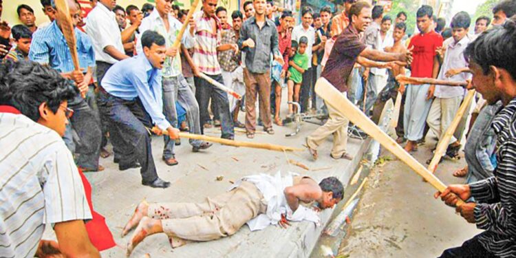 সুধাসদন থেকে অস্ত্র ও গোলাবারুদ সরবরাহ করা হয়েছিল