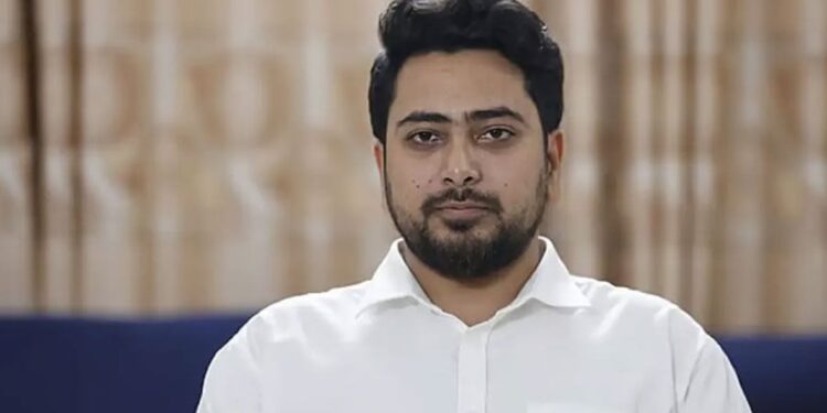 কোন আসন থেকে নির্বাচনে অংশ নেবেন, জানালেন নাহিদ