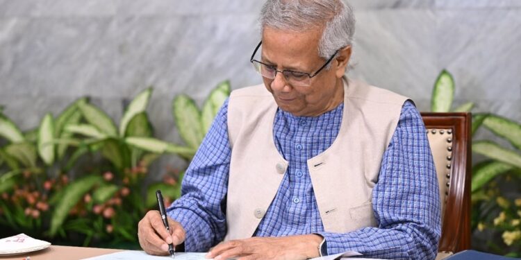 ড. ইউনূস কোন দলের আপত্তি কতটা বিবেচনায় নিলেন