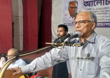 ভারতের দালালদের ভোট দেবেন না: মাহমুদুর রহমান