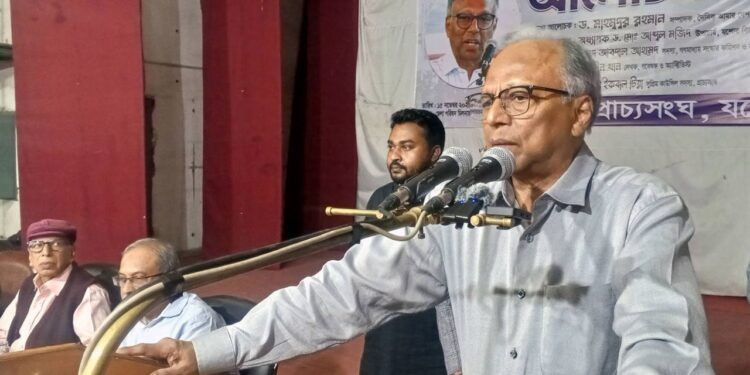 ভারতের দালালদের ভোট দেবেন না: মাহমুদুর রহমান
