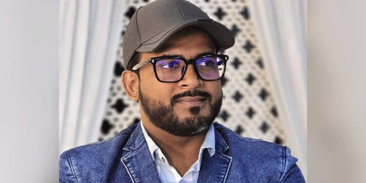 আটক ভেরের কাগজের অনলাইন এডিটর