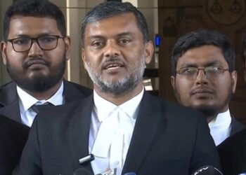 কে হবেন তত্ত্বাবধায়ক সরকারের প্রধান, জানালেন আইনজীবী শিশির মনির