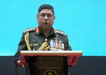 সেনাপ্রধানের সুষ্ঠু নির্বাচনে ইসিকে সর্বাত্মক সহযোগিতার আশ্বাস