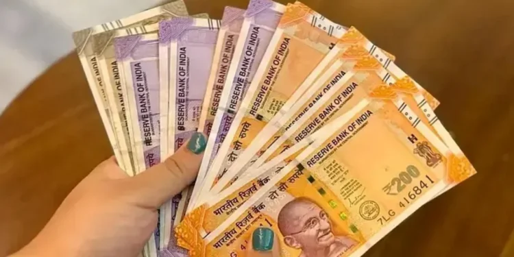 এখন ভারতীয় রুপি এশিয়ার সবচেয়ে মানহীন মুদ্রা