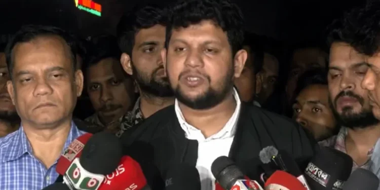 কিছুটা ভালোর দিকে খালেদা জিয়ার শারীরিক অবস্থা: উপদেষ্টা মাহফুজ