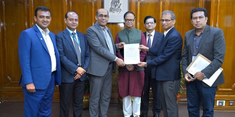 লাইসেন্স হস্তান্তর সম্মিলিত ইসলামী ব্যাংকের