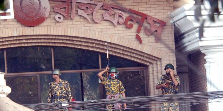 পিলখানা ট্র্যাজেডি: যেসব স্পর্শকাতর অজানা তথ্য প্রতিবেদনে উঠে এসেছে