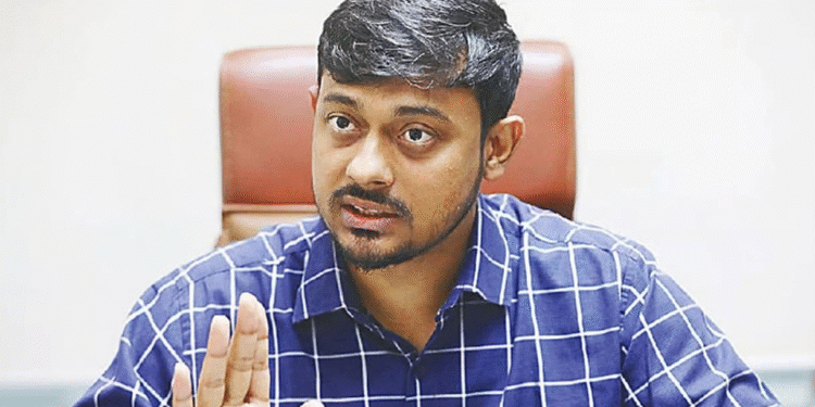 লন্ডনে বসে অনলাইনে ভয় দেখায়: নাসীরুদ্দীন পাটওয়ারী