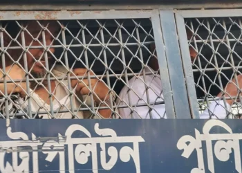 ভাতার দাবিতে আন্দোলন সচিবালয়ে, আটক ৪