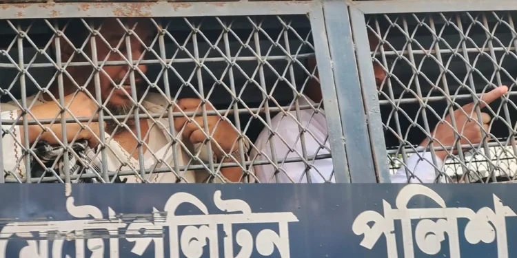 ভাতার দাবিতে আন্দোলন সচিবালয়ে, আটক ৪