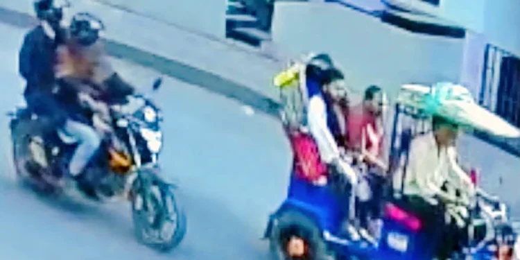 হাদিকে গুলি: প্রত্যক্ষদর্শীর বর্ণনায় উঠে এলো চাঞ্চল্যকর তথ্য