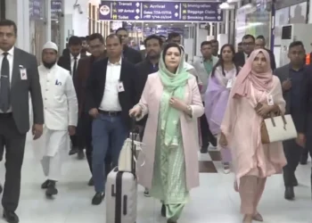 জুবাইদা রহমান লন্ডনের উদ্দেশে ঢাকা ছেড়েছেন