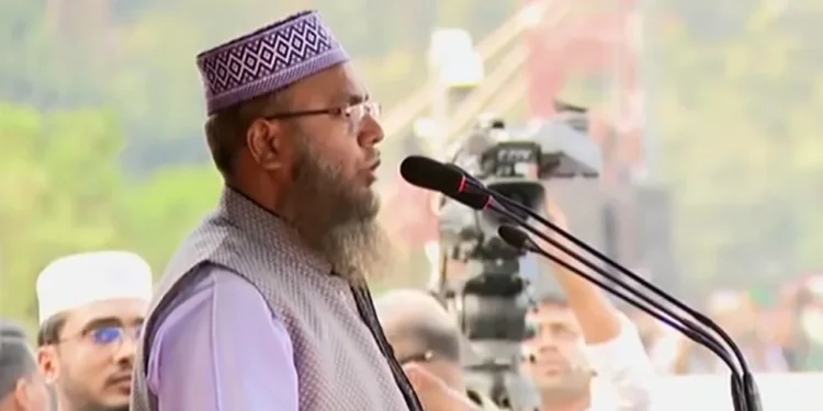 জানাজার আগে যে দাবি জানালেন শহীদ হাদির ভাই
