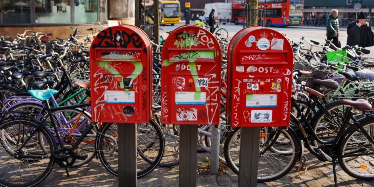 ডেনিশ ডাক বিভাগ ৪০০ বছরের ইতিহাসের ইতি টানছে