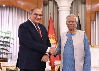 ঢাকা-করাচি সরাসরি ফ্লাইট চালু জানুয়ারিতে, পাকিস্তানে বাংলাদেশি রোগী বেড়েছে