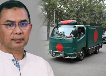 মাকে নিয়ে জানাজাস্থলে যাচ্ছেন তারেক রহমান