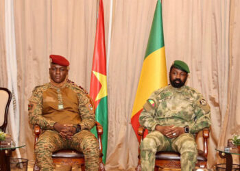 যুক্তরাষ্ট্রের বিরুদ্ধে পাল্টা পদক্ষেপে নিলো মালি ও বুরকিনা ফাসো