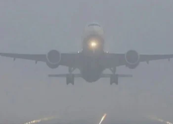 ঘন কুয়াশায় ঢাকায় নামতে পারলো না আন্তর্জাতিক ৯টি ফ্লাইট