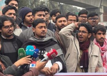 এনসিপি গোলামির বদলে আজাদির জোট বেছে নিয়েছে: নাসীরুদ্দীন পাটওয়ারী