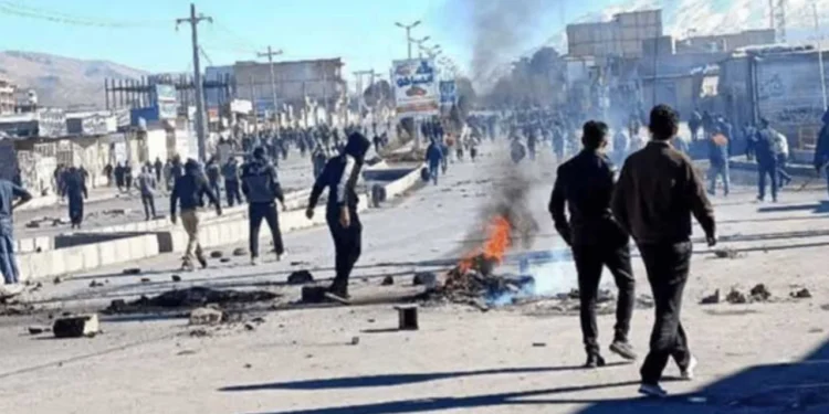 ১১তম দিনে ইরানের বিক্ষোভ, সবাইকে ধৈর্য ধরার আহ্বান প্রেসিডেন্টের